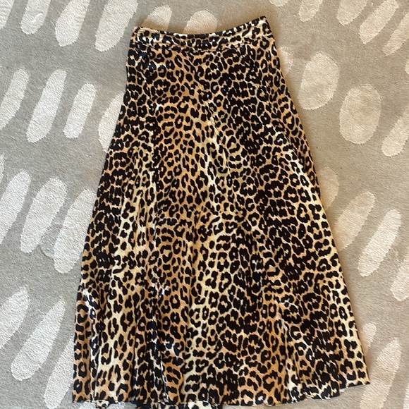 Ganni silk skirt - Picture 2 of 3